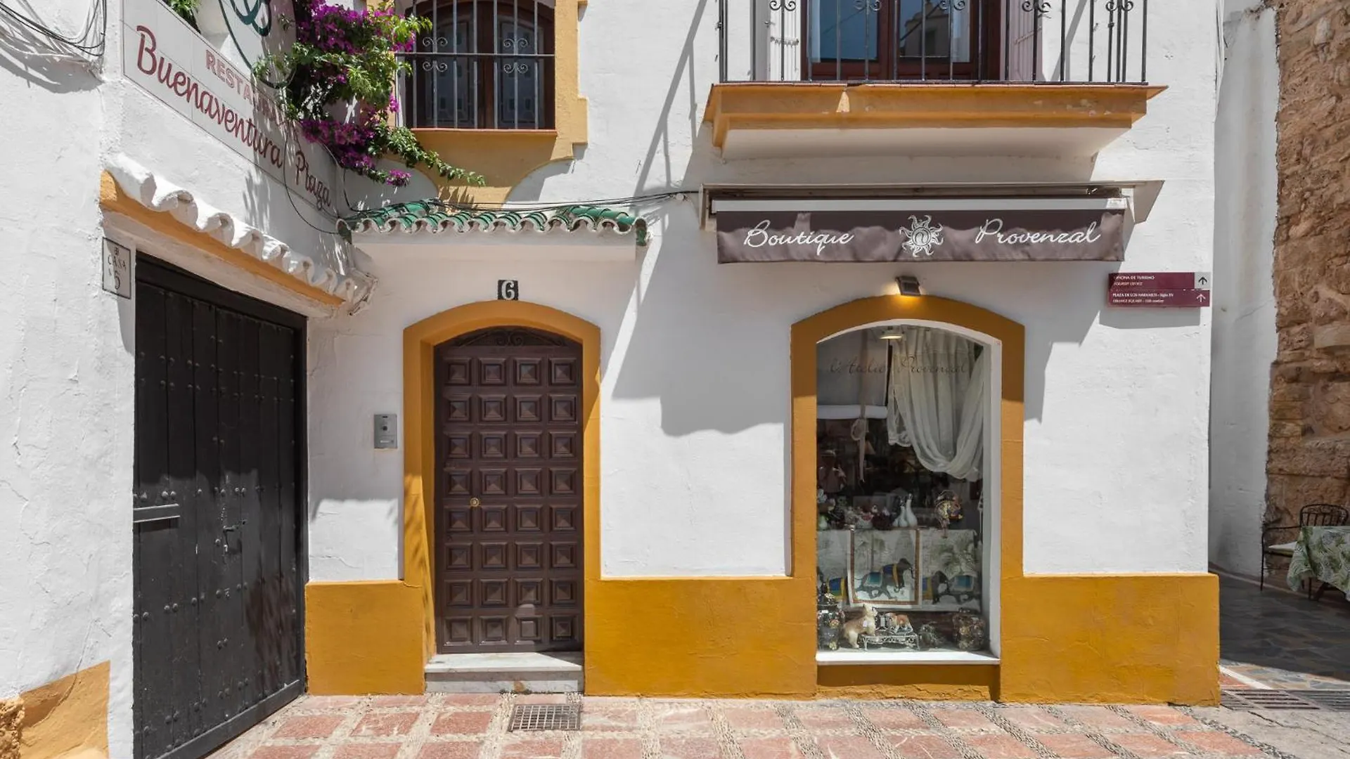 Holiday home Encantadora Casa En El Casco Antiguo De Marbella